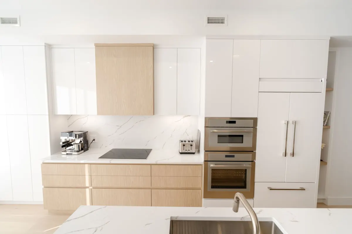 How to Choose the Right Oven for Your Kitchen: Built-In, Built-Under, or Range?